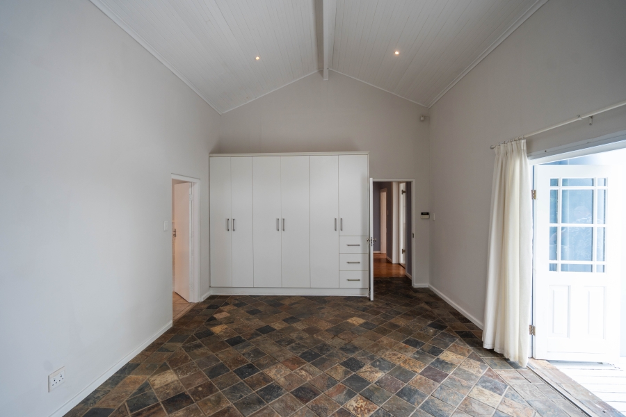 4 Bedroom Property for Sale in West Bank Eastern Cape